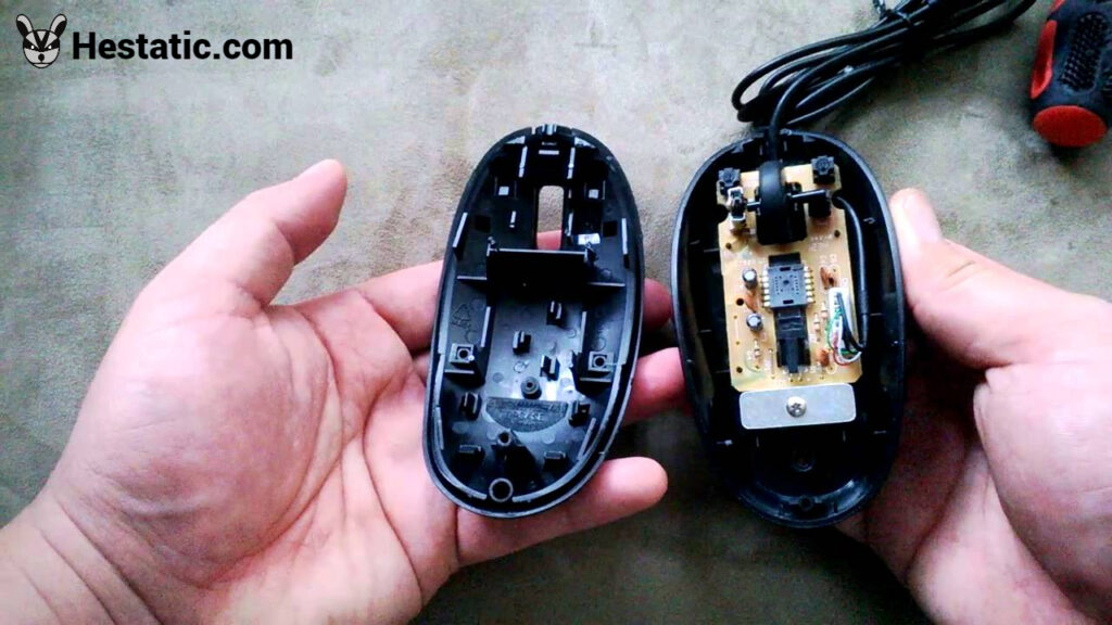 How to Open Up a Mouse Without Screws